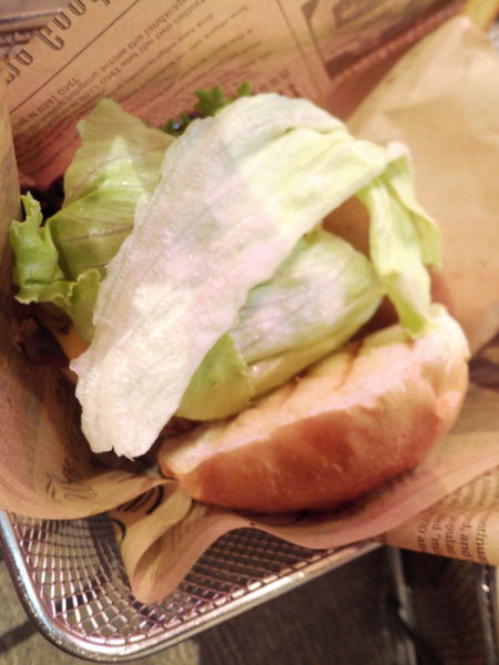 【台北 國父紀念館站】Burger Ray個性漢堡 @貝大小姐與瑞餚姐の囂脂私蜜話