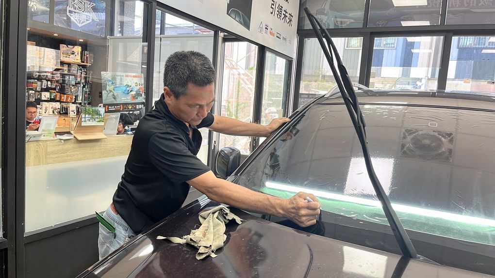 【台東 格菱威汽車隔熱紙推薦】宣明汽車百貨隔熱紙  推薦給客人品質好且售後服務好的的格菱威汽車隔熱紙，讓客人滿意之後才能源源不斷地介紹新客人，創造好口碑！ @貝大小姐與瑞餚姐の囂脂私蜜話