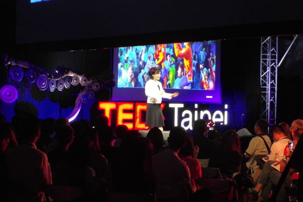2016志工-TEDxTaipei年會 @貝大小姐與瑞餚姐の囂脂私蜜話