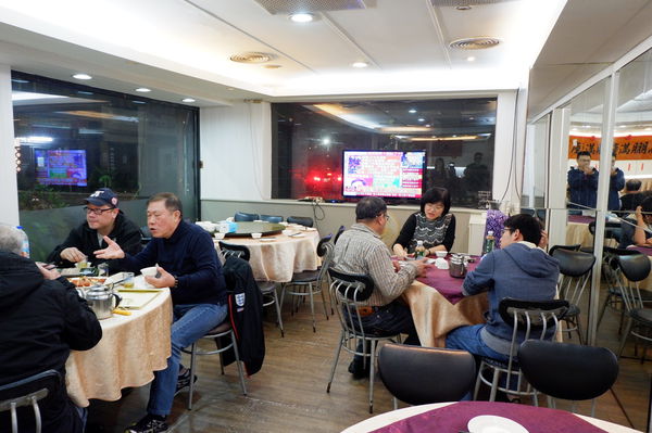 【台北 南京復興站美食】新華港式菜館 @貝大小姐與瑞餚姐の囂脂私蜜話