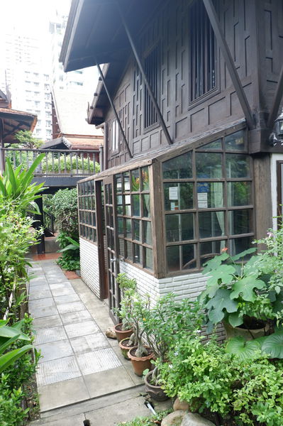 【泰國 曼谷景點】庫克里特博物館M.R. Kukrit’s House @貝大小姐與瑞餚姐の囂脂私蜜話